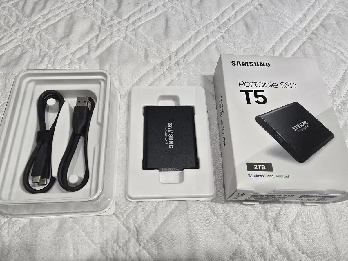 삼성 Portable SSD T5 2TB